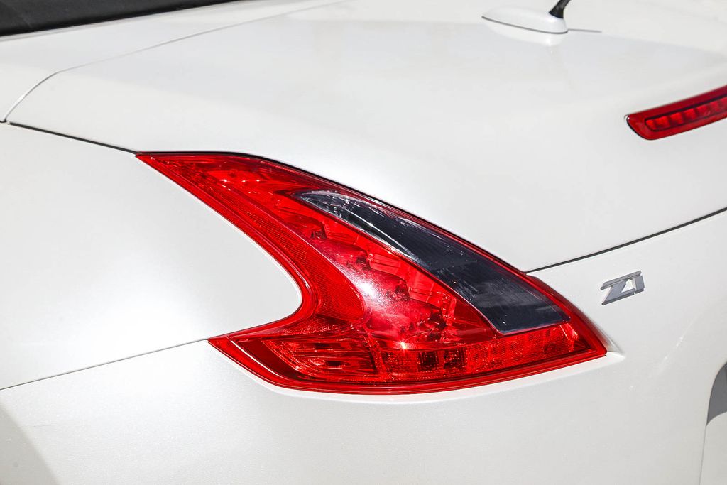 Thumbnail: 2014 Nissan Z - 19