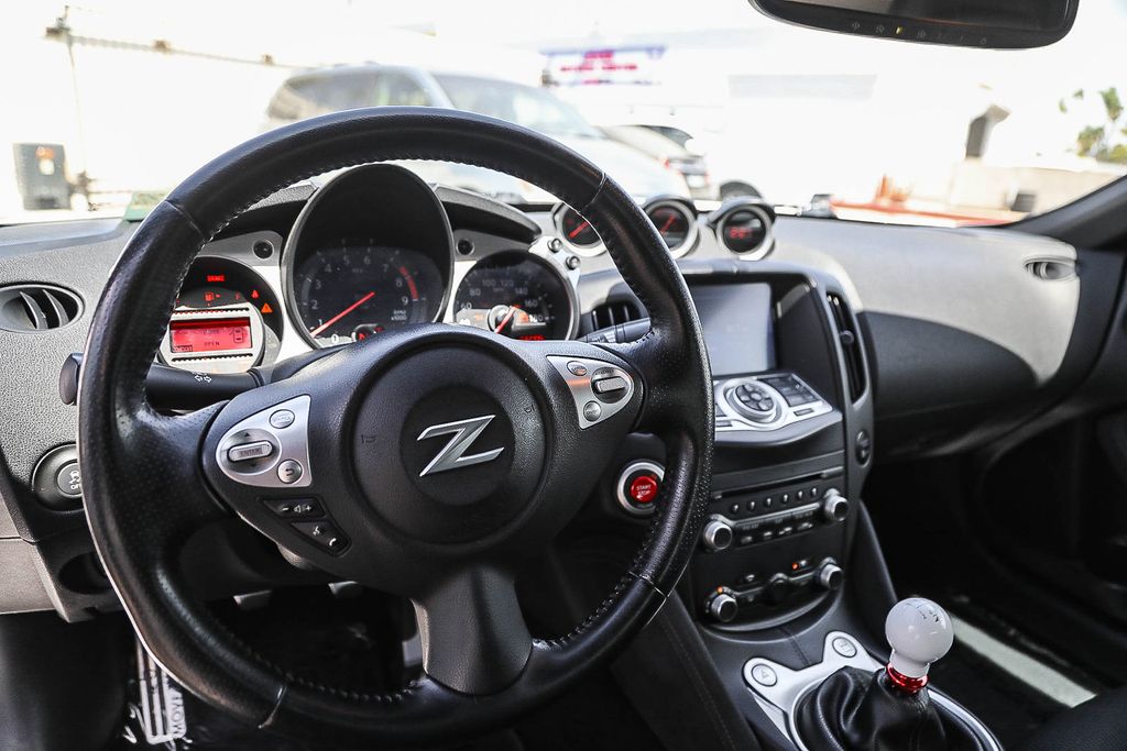 Thumbnail: 2014 Nissan Z - 2