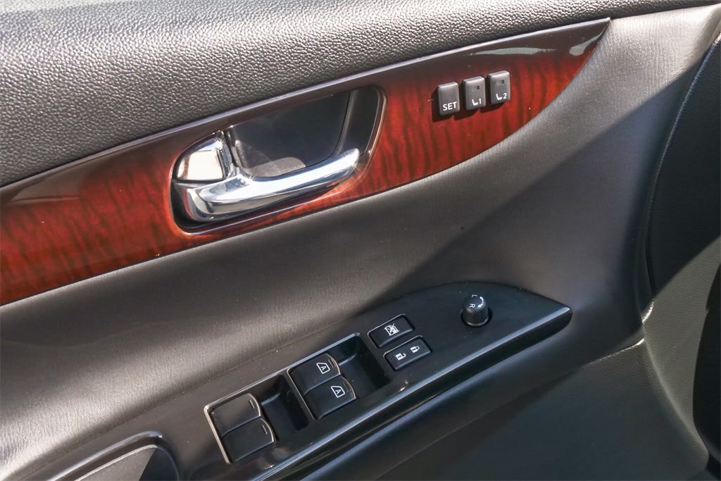 Thumbnail: 2016 INFINITI QX50 - 22