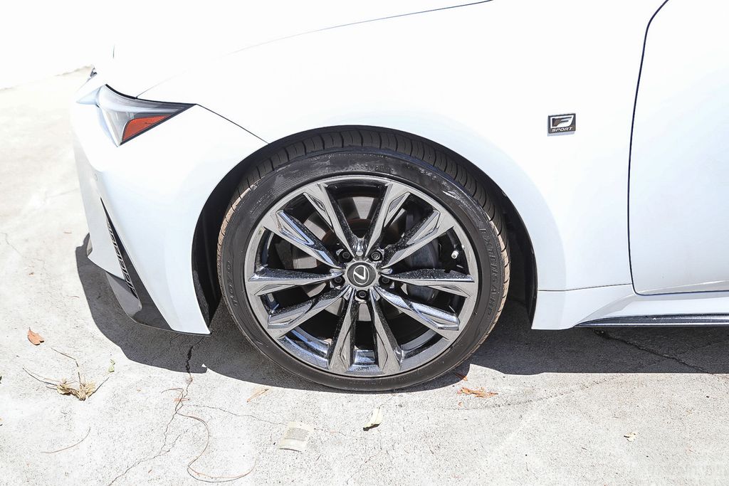 Thumbnail: 2024 Lexus ES - 6