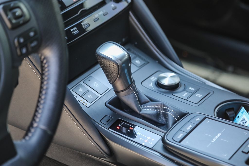 Thumbnail: 2024 Lexus ES - 14