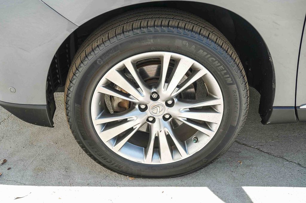 Thumbnail: 2013 Lexus RX - 7