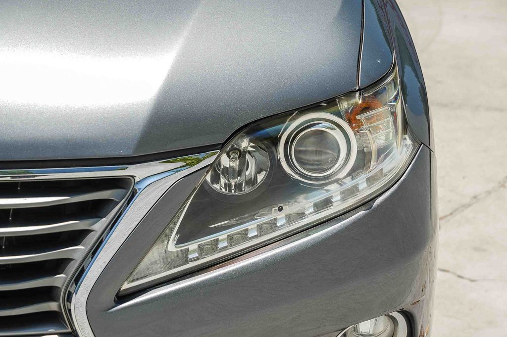 Thumbnail: 2013 Lexus RX - 22