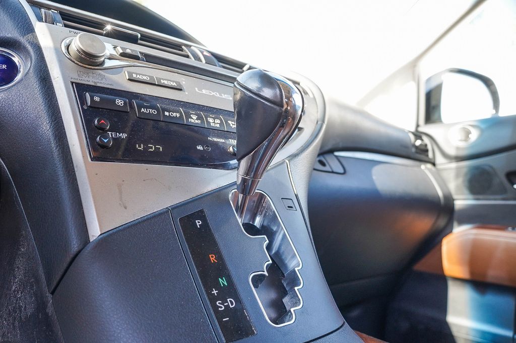 Thumbnail: 2015 Lexus RX - 13