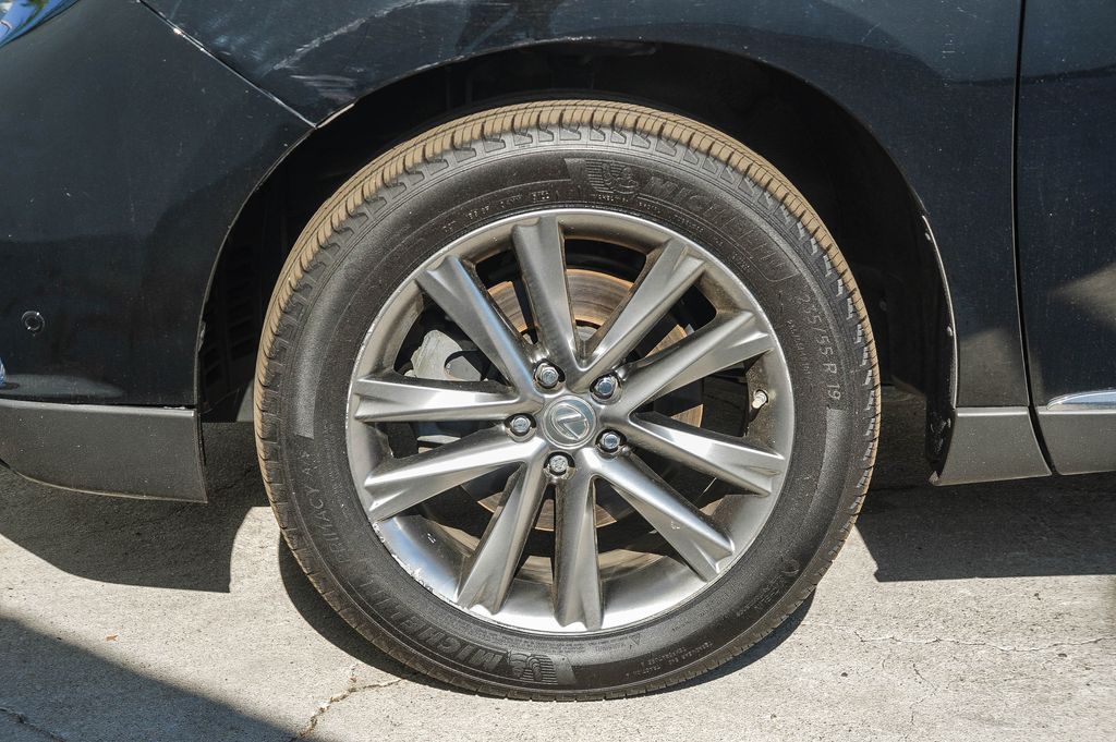 Thumbnail: 2015 Lexus RX - 6