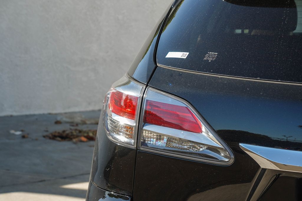 Thumbnail: 2015 Lexus RX - 18