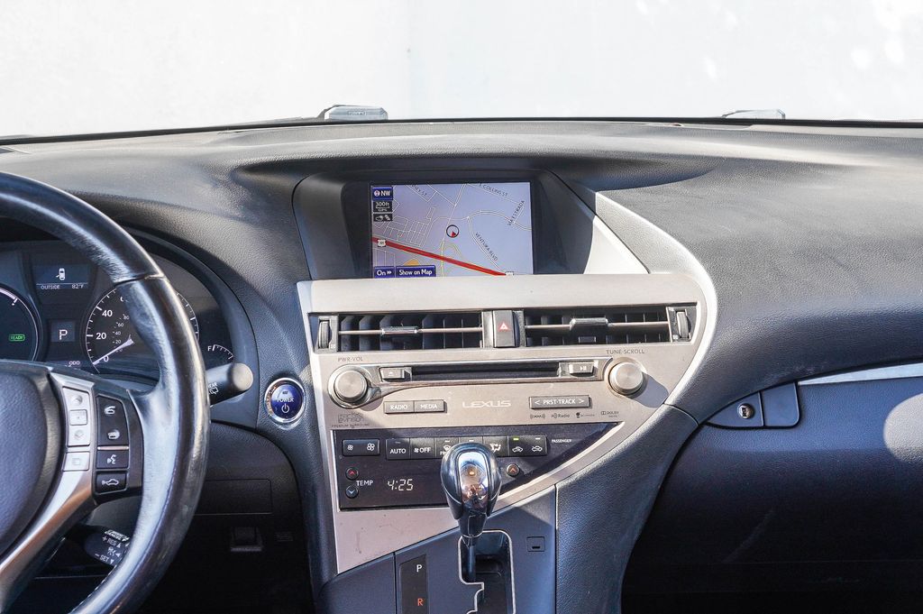 Thumbnail: 2015 Lexus RX - 8