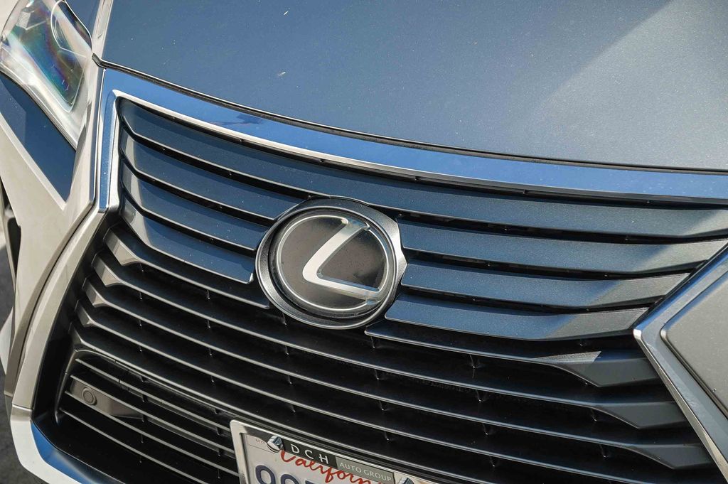 Thumbnail: 2018 Lexus RX - 6