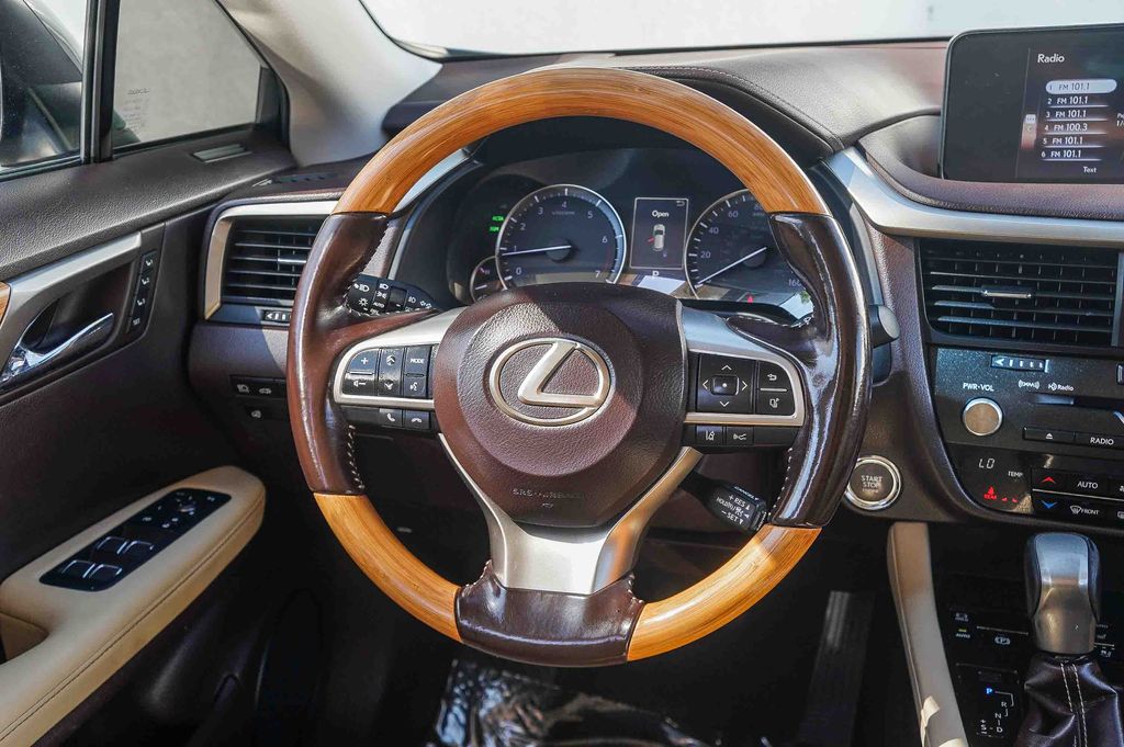 Thumbnail: 2018 Lexus RX - 9