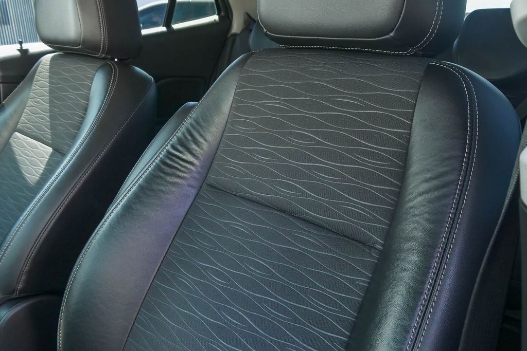 Thumbnail: 2016 Buick Encore - 10