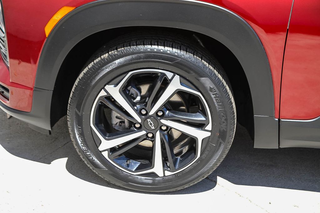 Thumbnail: 2023 Chevrolet TrailBlazer - 5