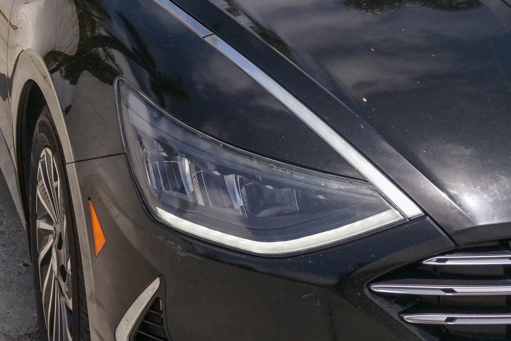Thumbnail: 2020 Hyundai Sonata - 9