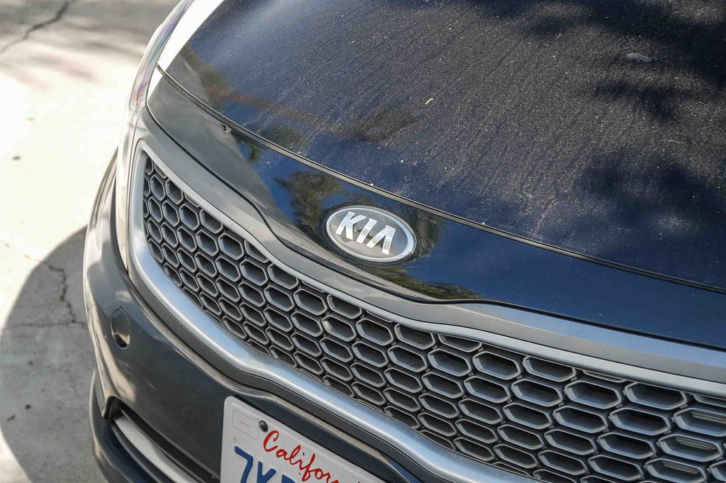 Thumbnail: 2015 Kia Optima - 4