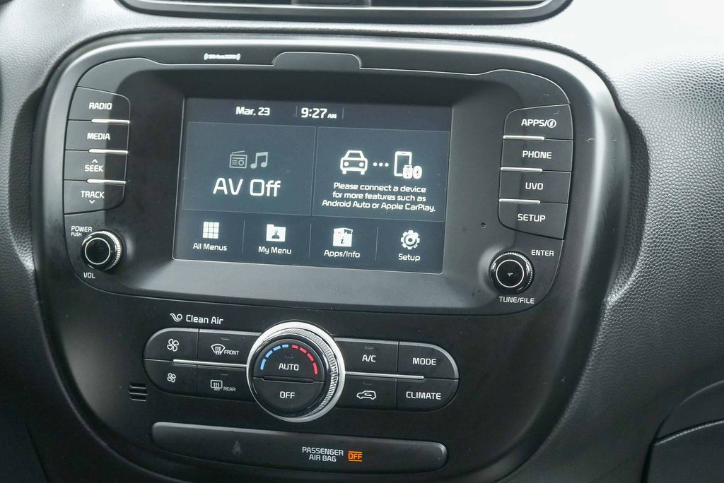 Thumbnail: 2019 Kia Soul - 11