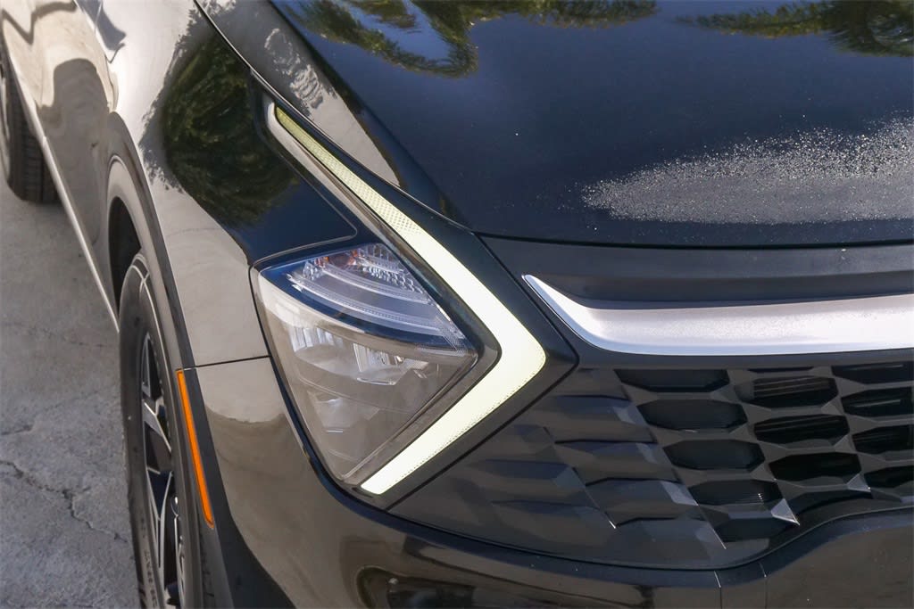 2023 Kia Sportage LX 17