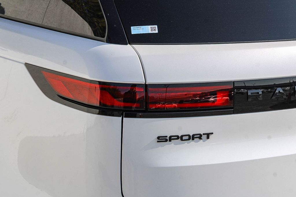 Thumbnail: 2025 Land Rover Range Rover Sport - 20