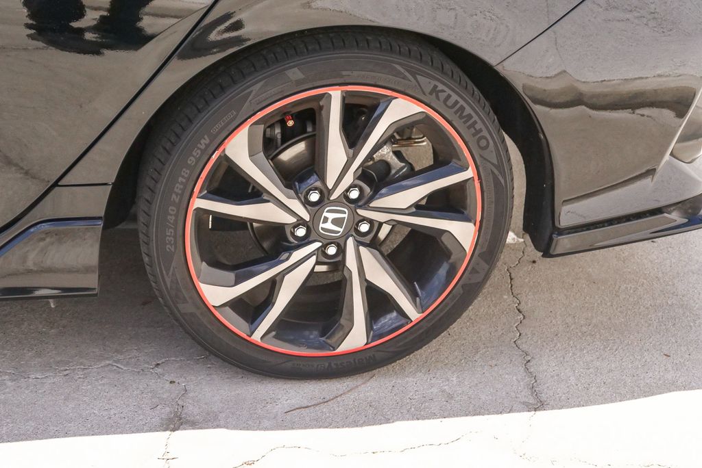 Thumbnail: 2017 Honda Civic - 8