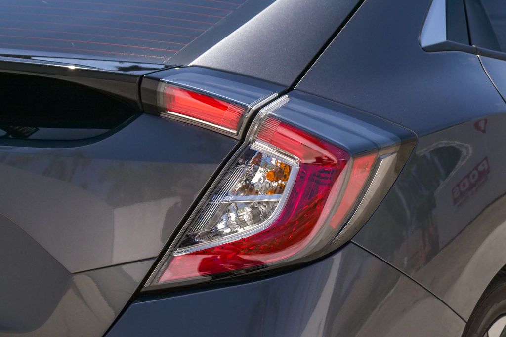 Thumbnail: 2017 Honda Civic - 12