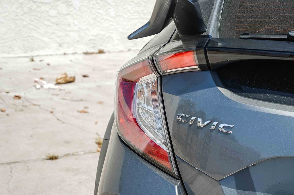 Thumbnail: 2018 Honda Civic - 5