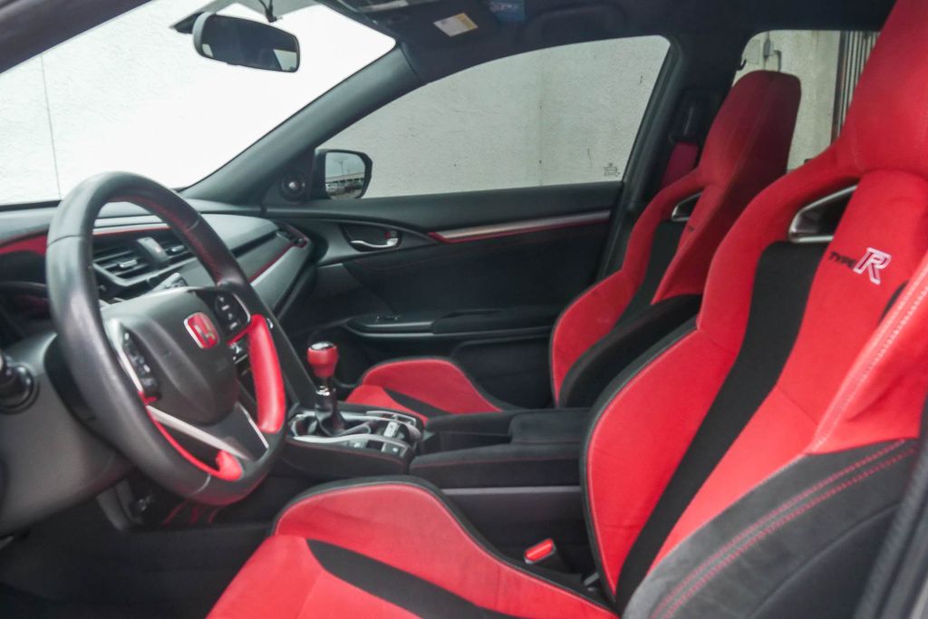Thumbnail: 2018 Honda Civic - 9