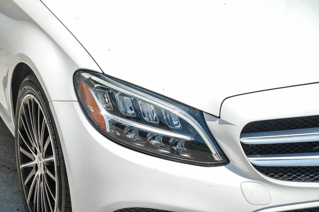 Thumbnail: 2020 Mercedes-Benz C-Class - 8