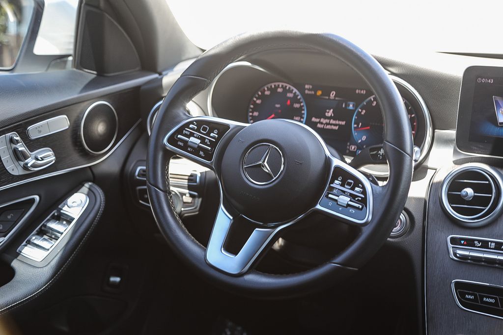 Thumbnail: 2020 Mercedes-Benz C-Class - 9