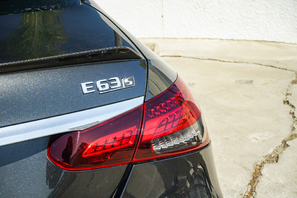 Thumbnail: 2021 Mercedes-Benz E-Class - 20