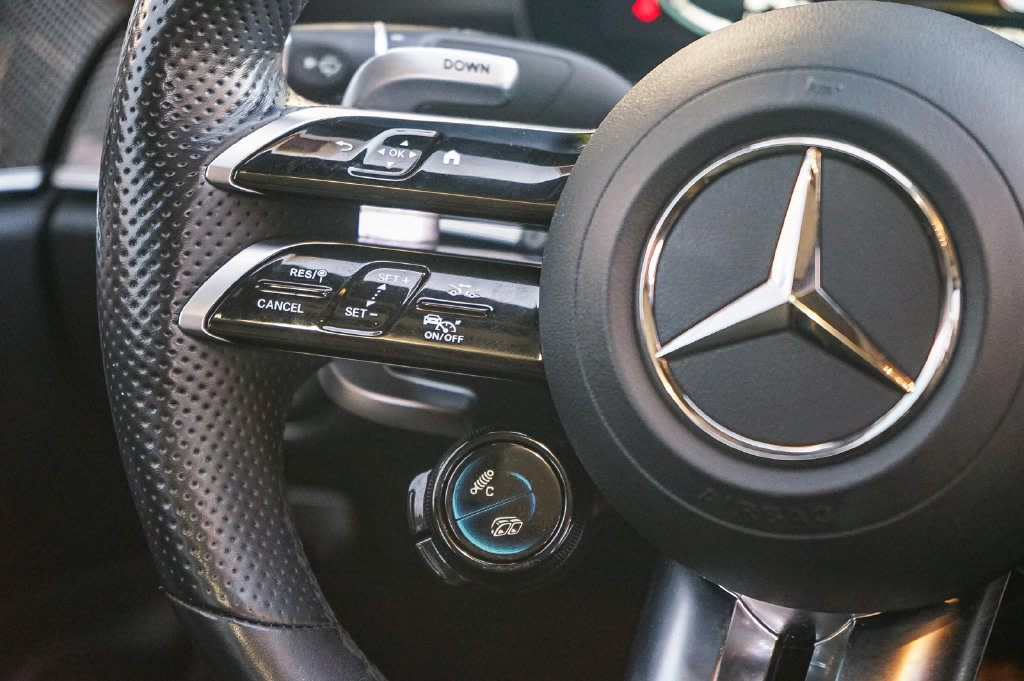 Thumbnail: 2021 Mercedes-Benz E-Class - 23