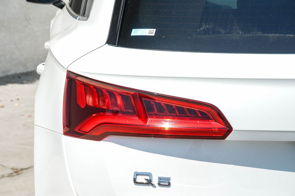 Thumbnail: 2018 Audi Q5 - 19