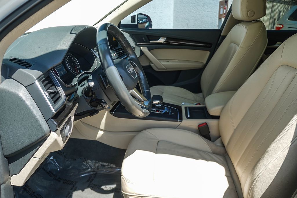 Thumbnail: 2018 Audi Q5 - 11
