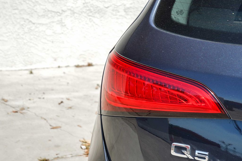 Thumbnail: 2014 Audi Q5 - 9