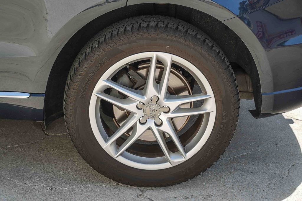 Thumbnail: 2014 Audi Q5 - 11