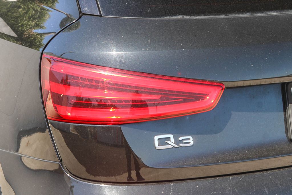 Thumbnail: 2015 Audi Q3 - 10