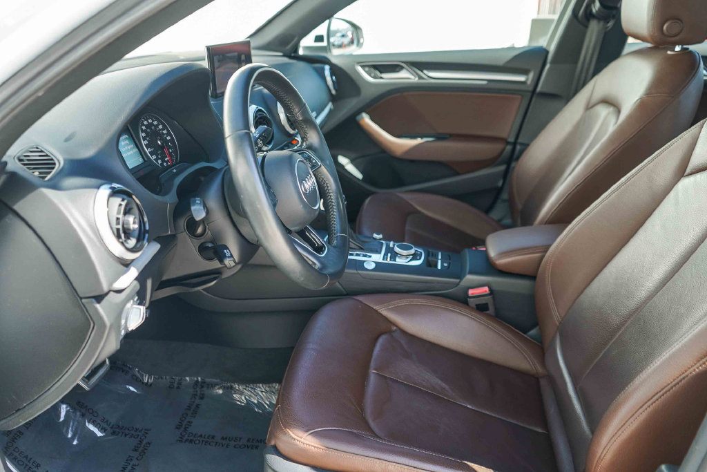 Thumbnail: 2019 Audi A3 - 11