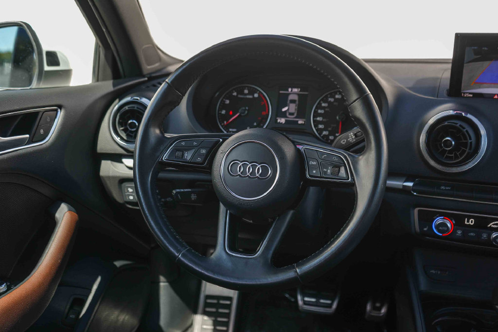 Thumbnail: 2019 Audi A3 - 13