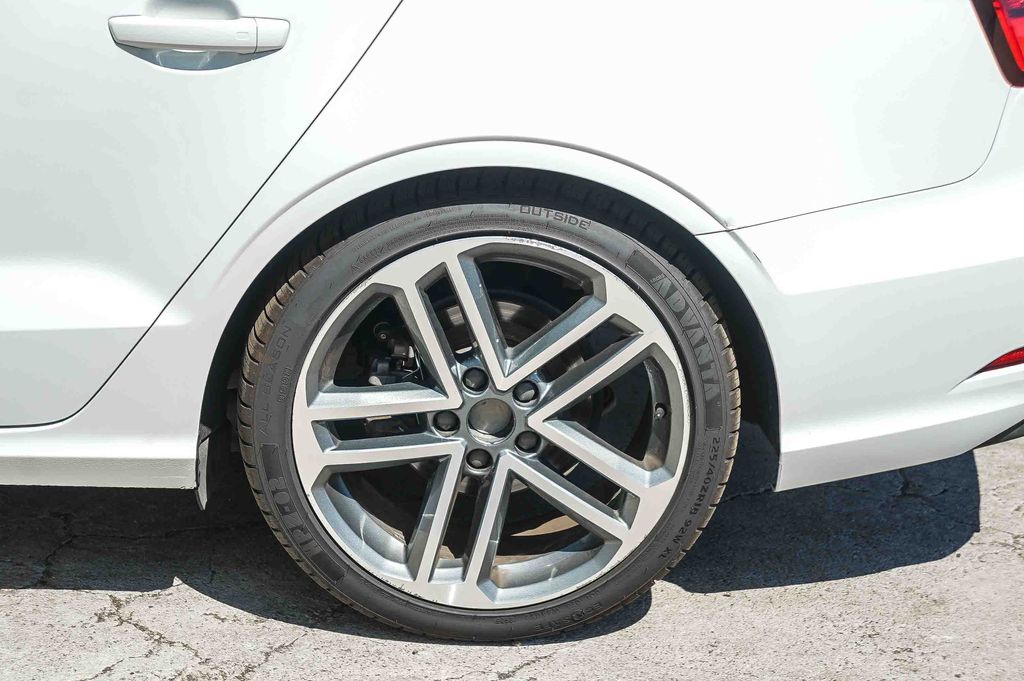 Thumbnail: 2019 Audi A3 - 5