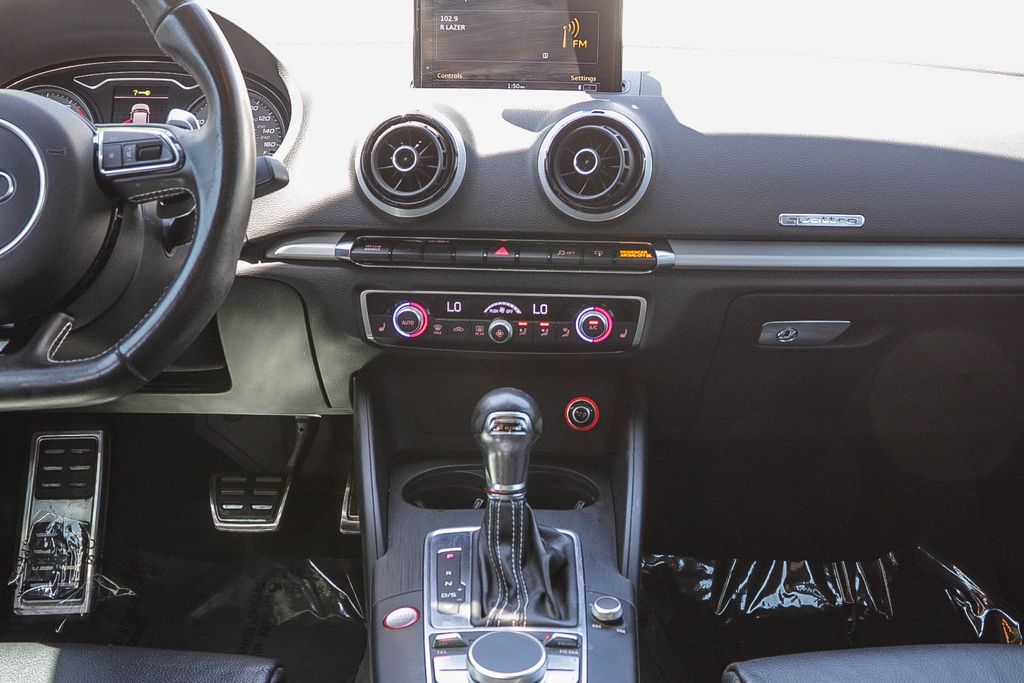 Thumbnail: 2015 Audi S3 - 8