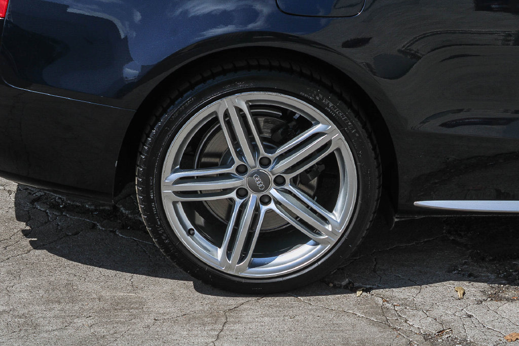 Thumbnail: 2012 Audi S5 - 7