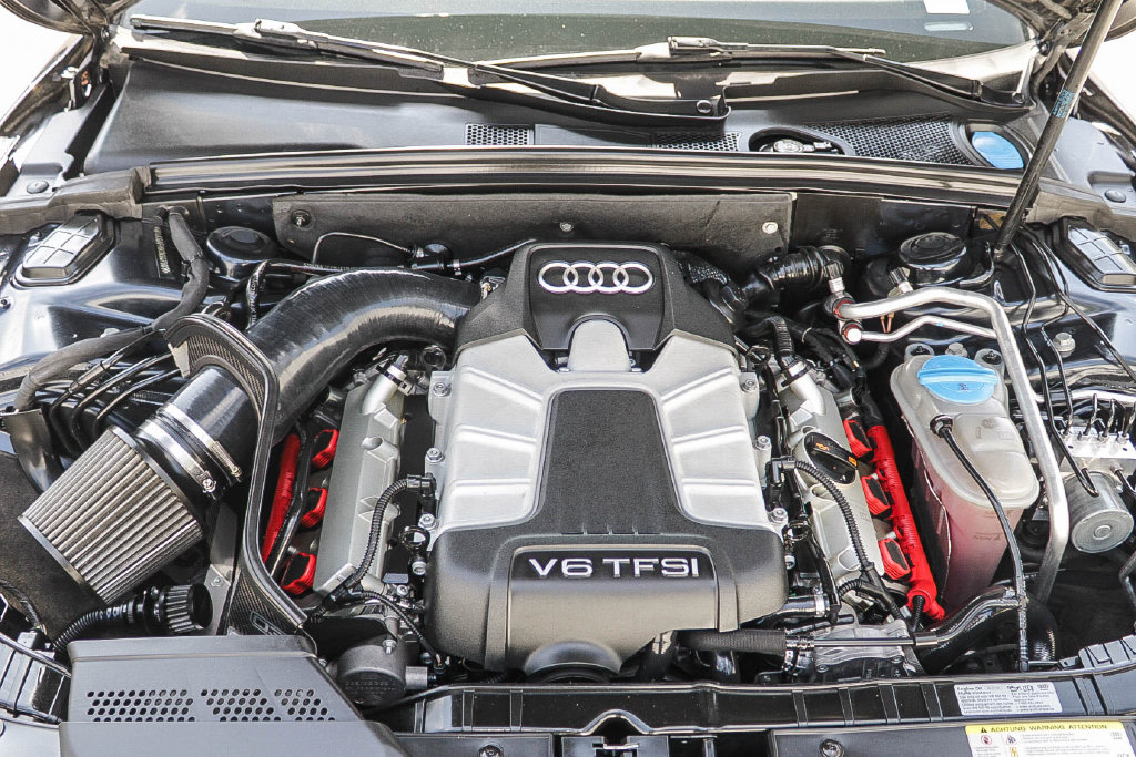 Thumbnail: 2012 Audi S5 - 8