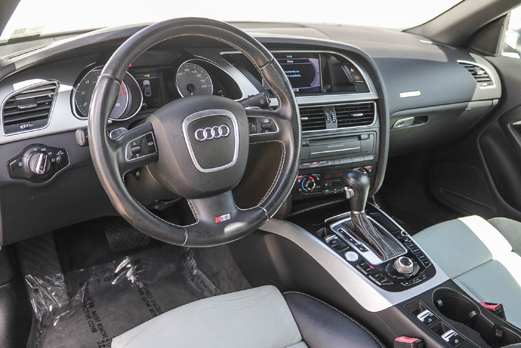 Thumbnail: 2012 Audi S5 - 2