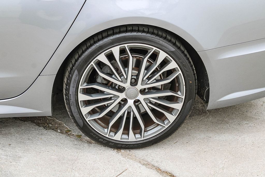 Thumbnail: 2016 Audi A6 - 10