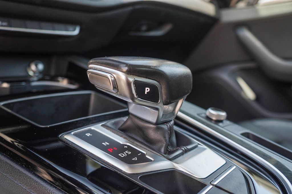 Thumbnail: 2020 Audi A4 - 30