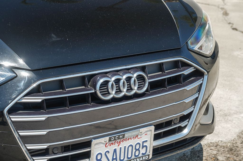 Thumbnail: 2020 Audi A4 - 6