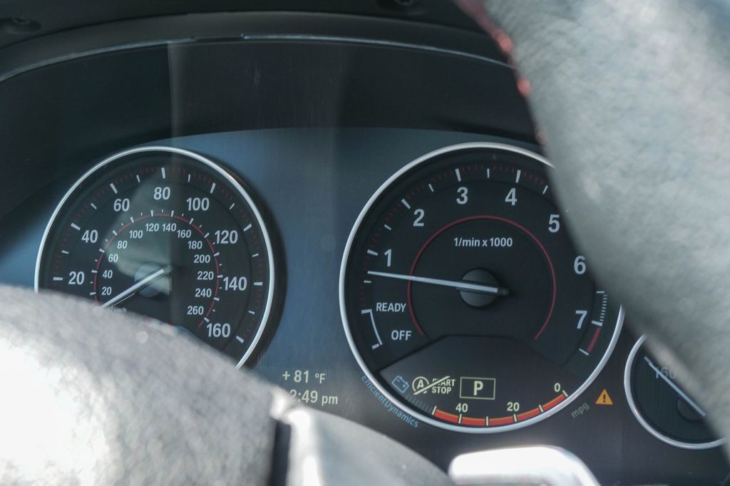 Thumbnail: 2014 BMW 3 Series - 15