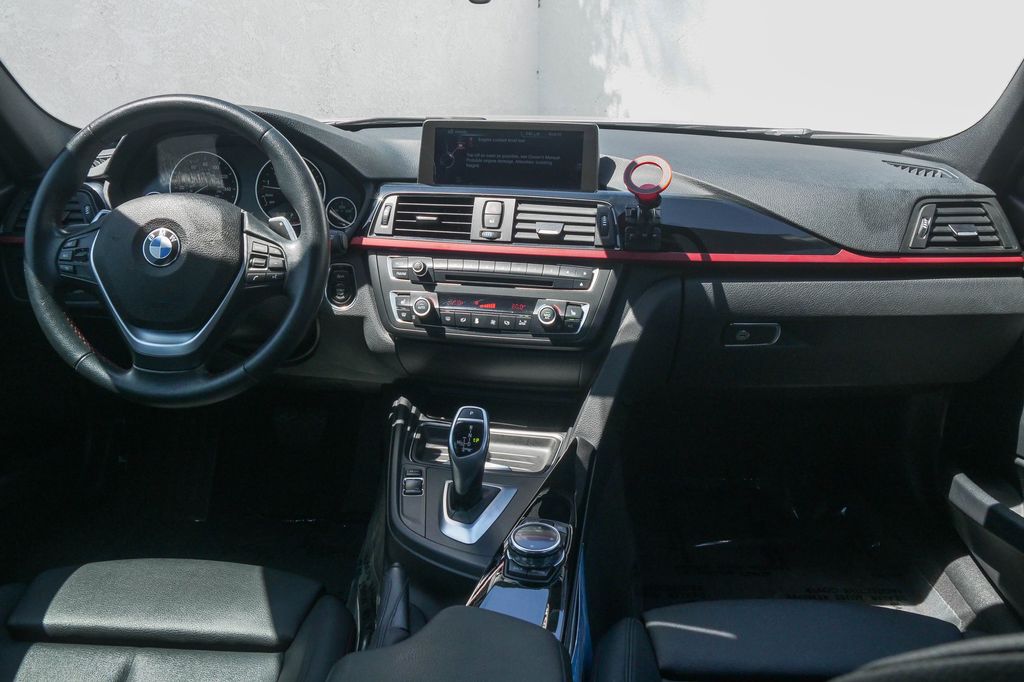 Thumbnail: 2014 BMW 3 Series - 2