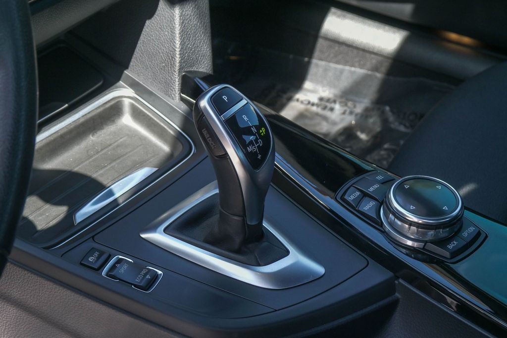Thumbnail: 2014 BMW 3 Series - 14