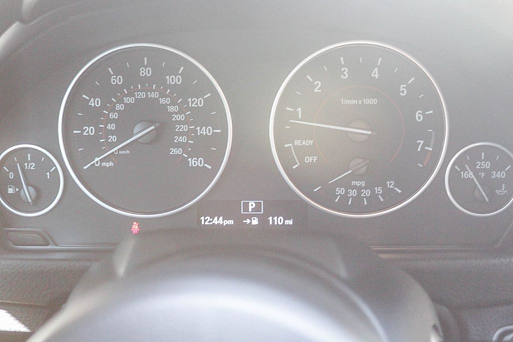 Thumbnail: 2015 BMW 4 Series - 27