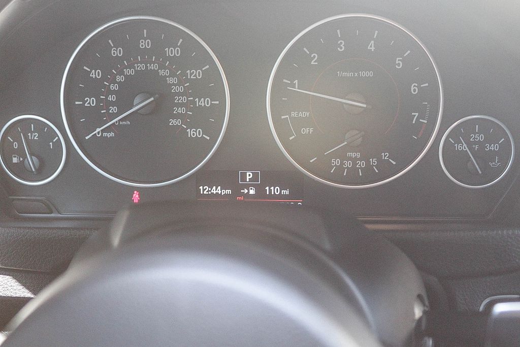 Thumbnail: 2015 BMW 4 Series - 28