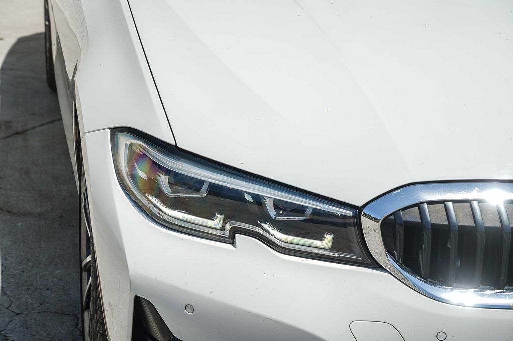 Thumbnail: 2019 BMW 3 Series - 7