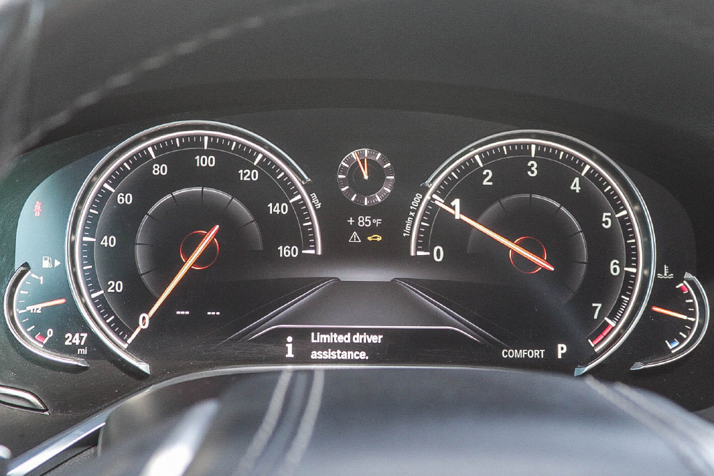 Thumbnail: 2016 BMW 7 Series - 16